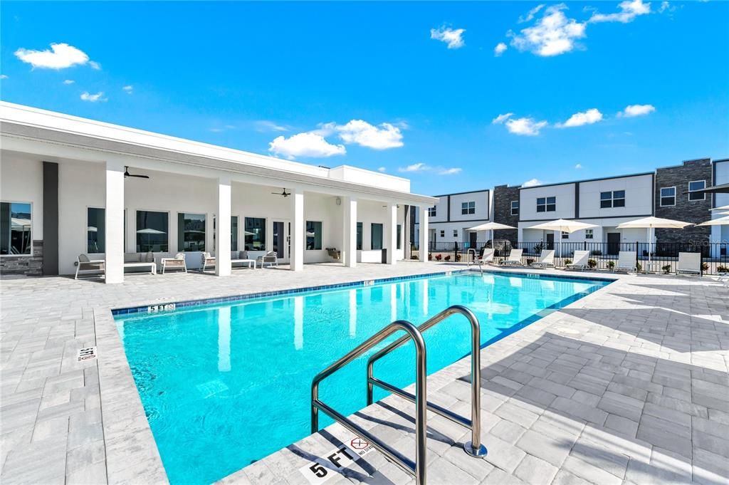 En Renta: $2,800 (4 camas, 4 baños, 2020 Pies cuadrados)