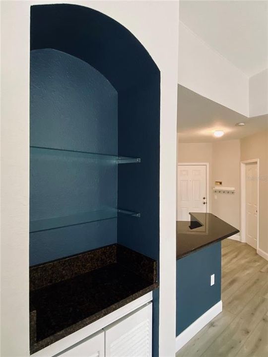 For Rent: $1,695 (2 beds, 2 baths, 1111 Square Feet)