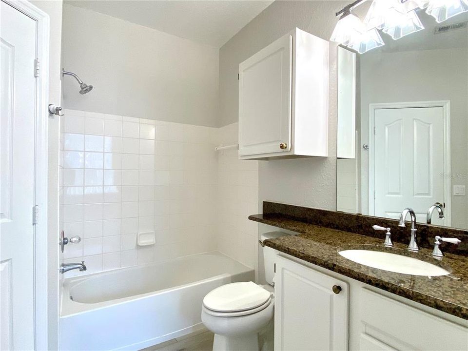 For Rent: $1,695 (2 beds, 2 baths, 1111 Square Feet)