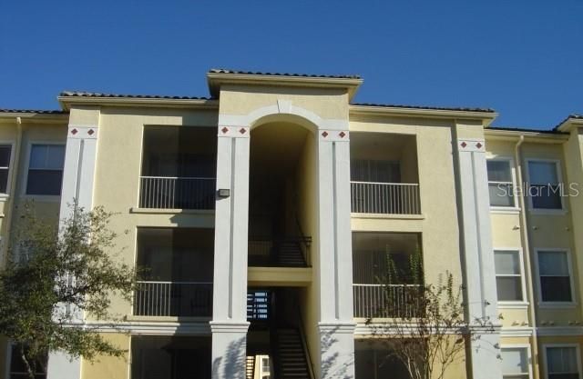 For Rent: $1,695 (2 beds, 2 baths, 1111 Square Feet)