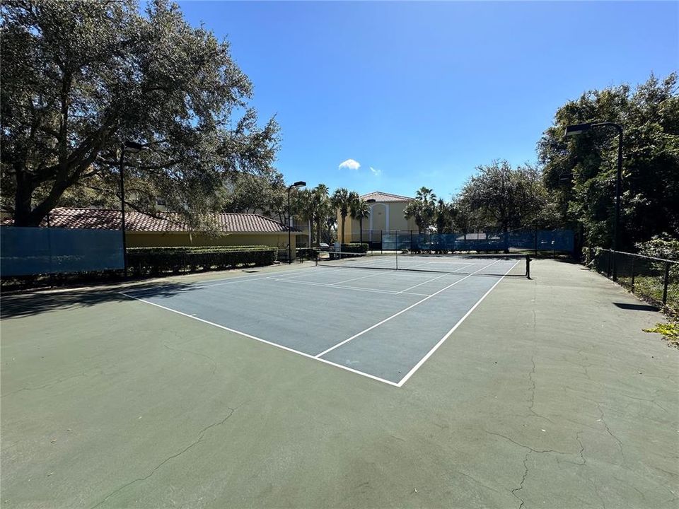 For Rent: $1,695 (2 beds, 2 baths, 1111 Square Feet)