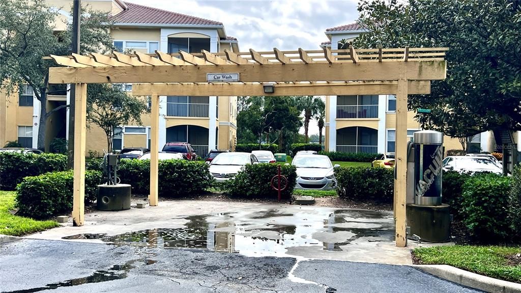 For Rent: $1,695 (2 beds, 2 baths, 1111 Square Feet)