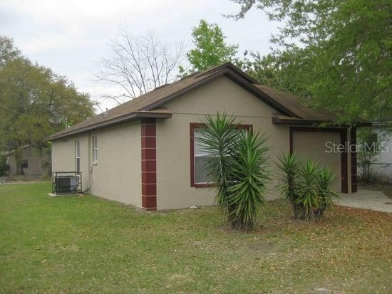 For Rent: $1,800 (3 beds, 2 baths, 1178 Square Feet)