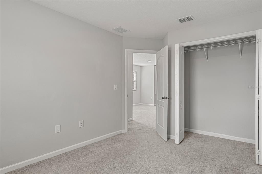 En Renta: $2,395 (4 camas, 3 baños, 1762 Pies cuadrados)