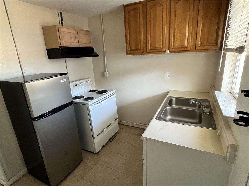 En Renta: $700 (2 camas, 1 baños, 4123 Pies cuadrados)