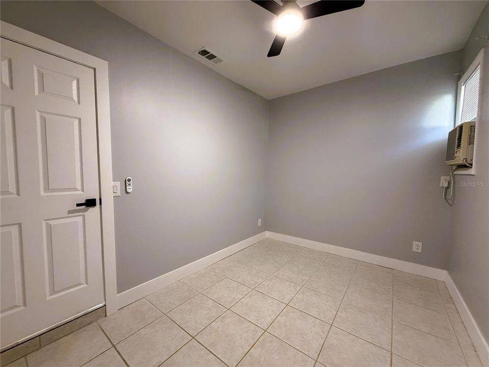 For Rent: $3,500 (3 beds, 2 baths, 1500 Square Feet)