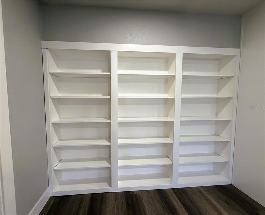 For Rent: $3,500 (3 beds, 2 baths, 1500 Square Feet)