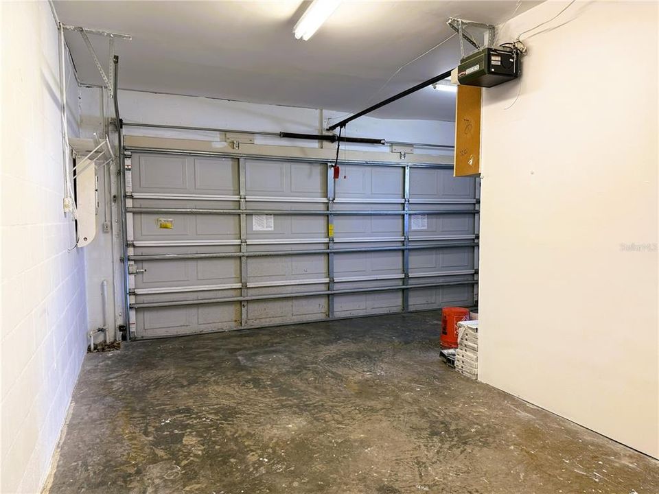 For Rent: $3,500 (3 beds, 2 baths, 1500 Square Feet)