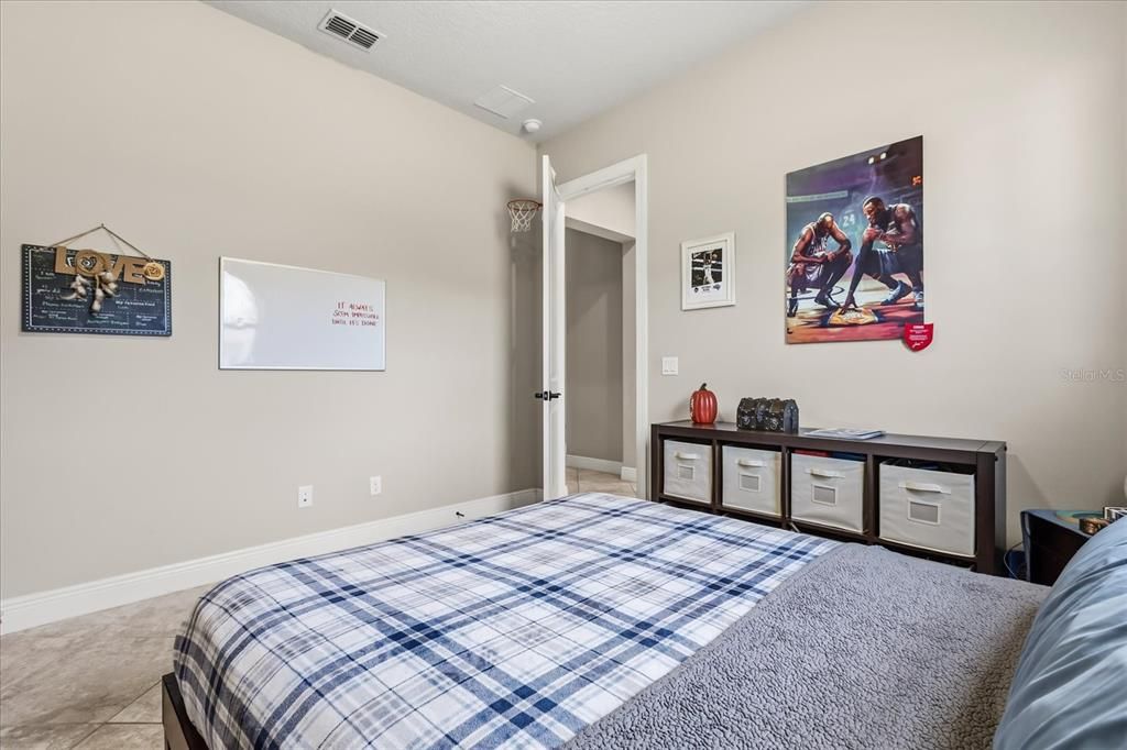 待售: $1,435,000 (4 贝兹, 4 浴室, 4622 平方英尺)