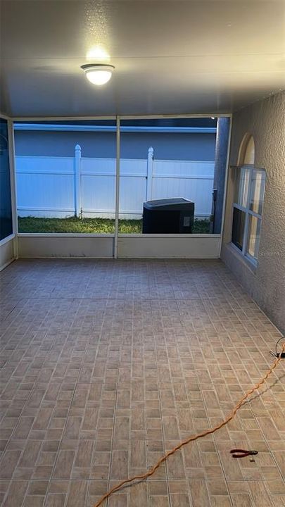 出租: $2,150 (4 贝兹, 2 浴室, 1944 平方英尺)