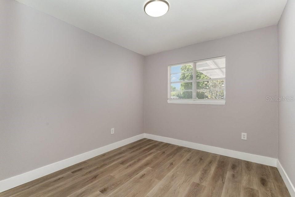 На продажу: $290,000 (3 спален, 2 ванн, 960 Квадратных фут)