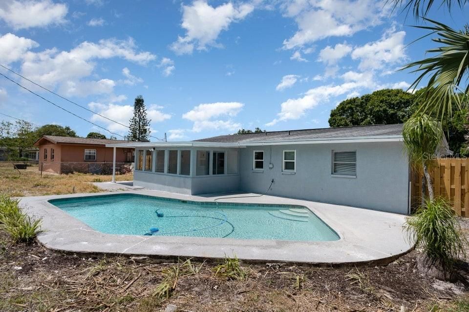 На продажу: $290,000 (3 спален, 2 ванн, 960 Квадратных фут)