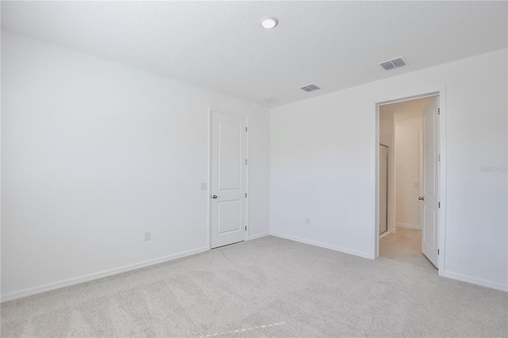 En Renta: $2,295 (4 camas, 2 baños, 1903 Pies cuadrados)