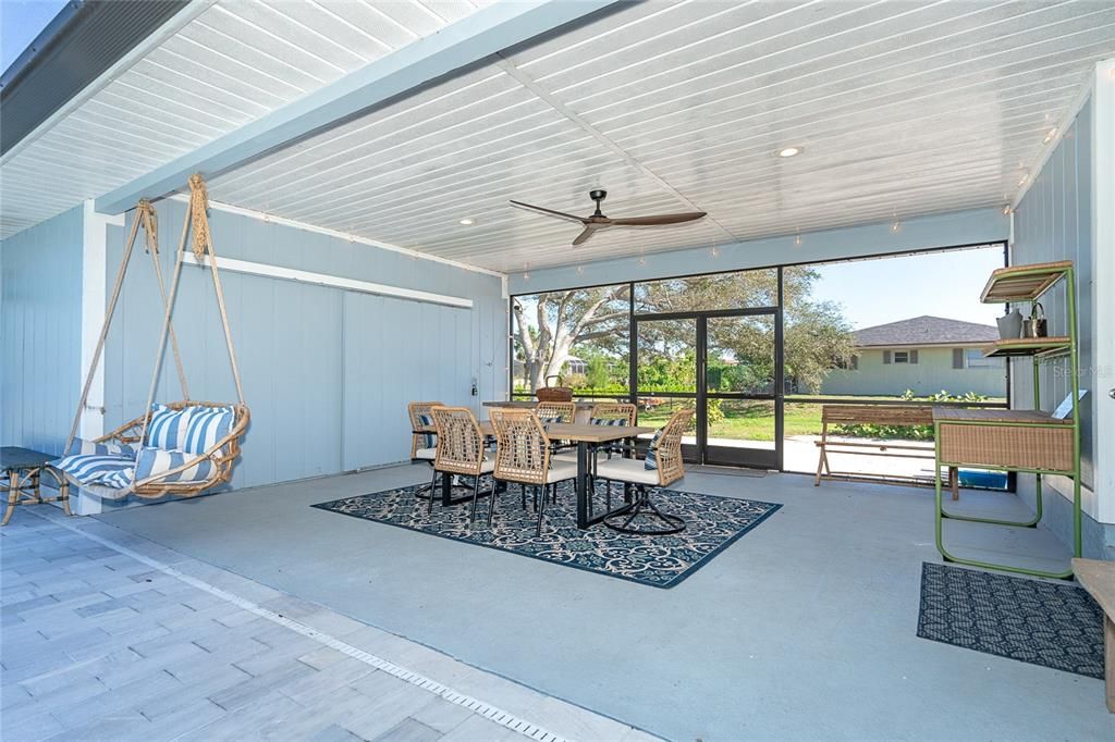 待售: $987,000 (4 贝兹, 2 浴室, 2423 平方英尺)