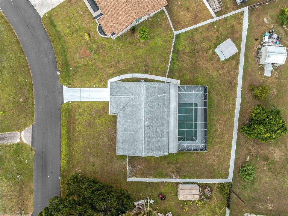 Под контрактом: $250,000 (2 спален, 2 ванн, 1230 Квадратных фут)