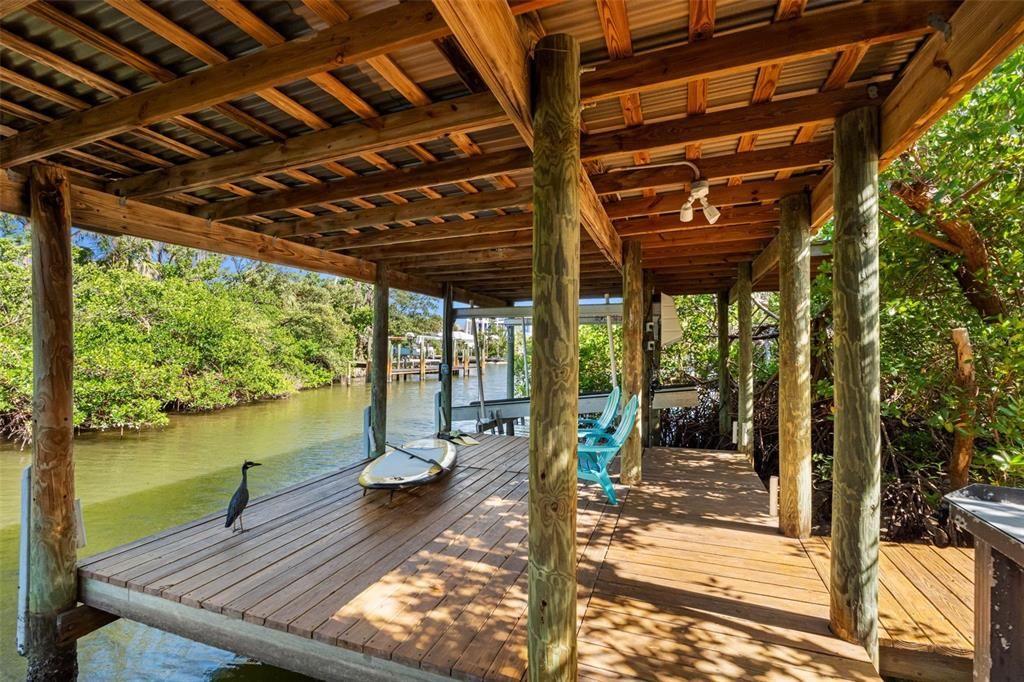 For Sale: $1,265,000 (3 beds, 2 baths, 1484 Square Feet)