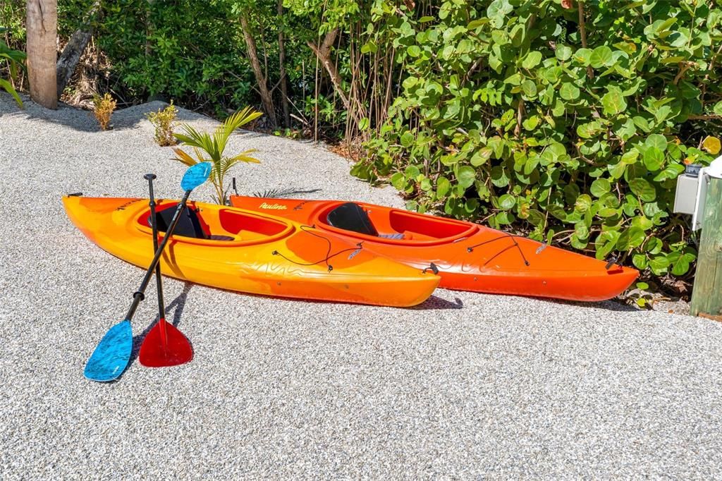 For Sale: $1,265,000 (3 beds, 2 baths, 1484 Square Feet)