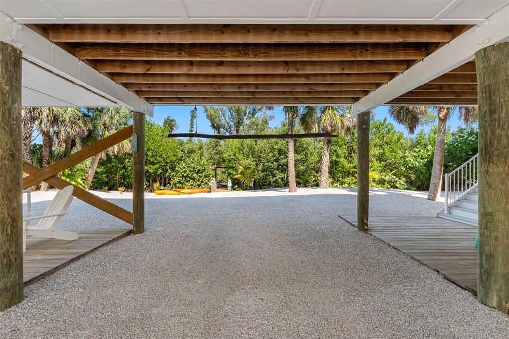 For Sale: $1,265,000 (3 beds, 2 baths, 1484 Square Feet)