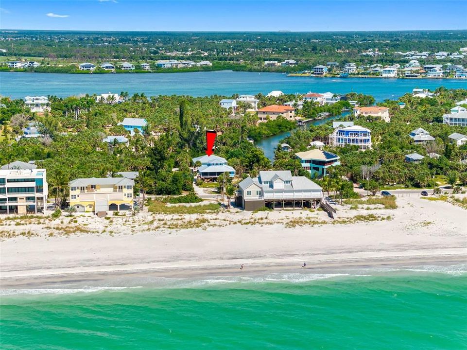 For Sale: $1,265,000 (3 beds, 2 baths, 1484 Square Feet)