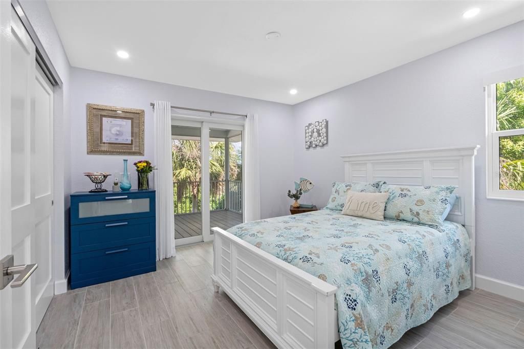 For Sale: $1,265,000 (3 beds, 2 baths, 1484 Square Feet)