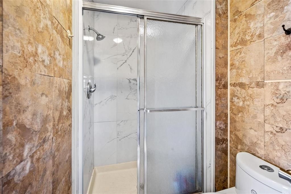 待售: $143,000 (2 贝兹, 2 浴室, 1278 平方英尺)