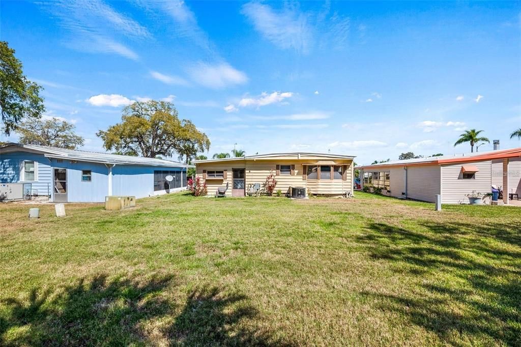 待售: $143,000 (2 贝兹, 2 浴室, 1278 平方英尺)