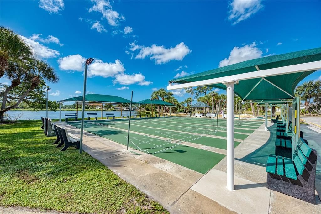 For Sale: $299,000 (2 beds, 2 baths, 1329 Square Feet)