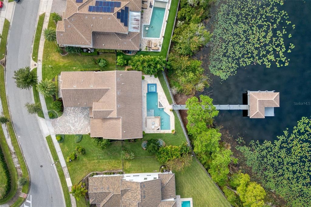 Под контрактом: $2,375,000 (5 спален, 5 ванн, 5390 Квадратных фут)