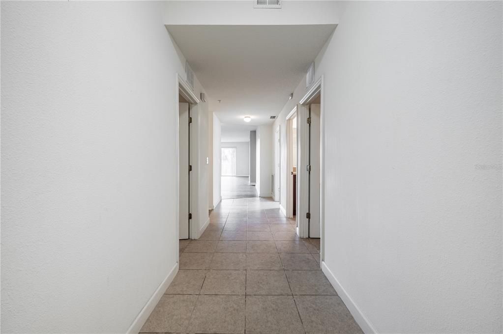 В аренду: $2,400 (3 спален, 2 ванн, 2260 Квадратных фут)