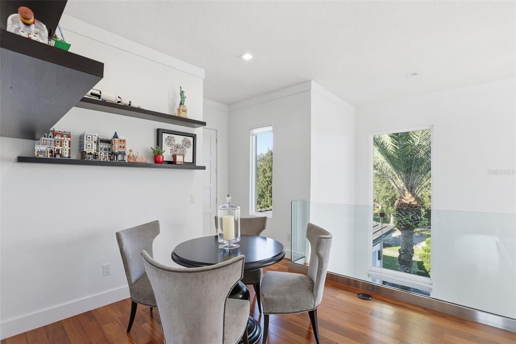 For Sale: $4,950,000 (5 beds, 5 baths, 6188 Square Feet)