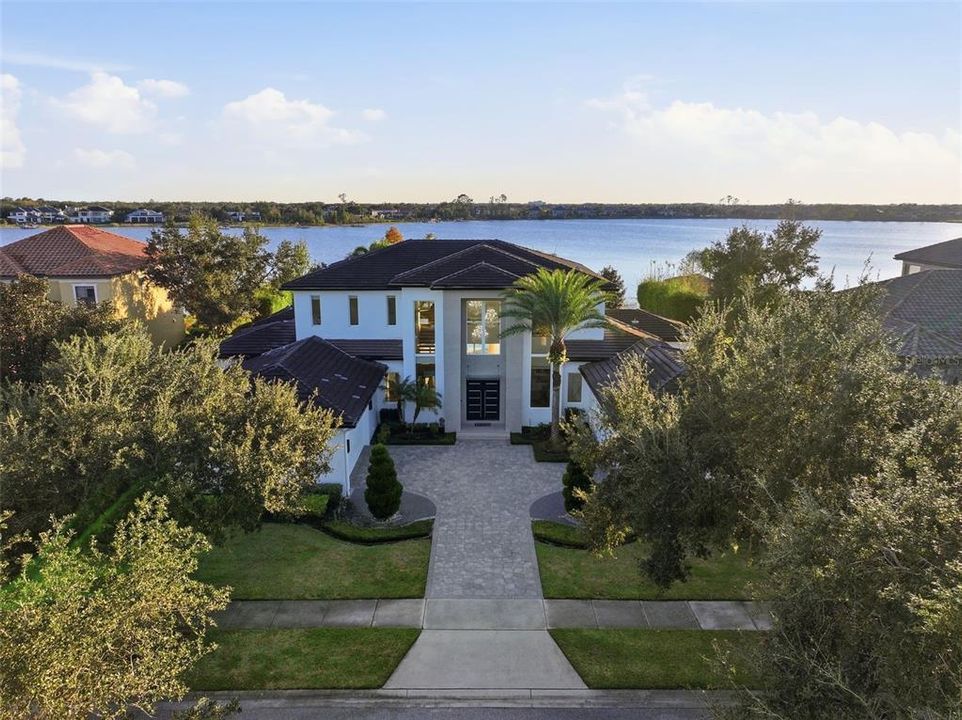 For Sale: $4,950,000 (5 beds, 5 baths, 6188 Square Feet)