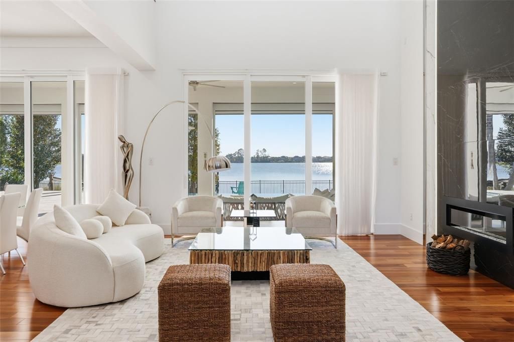 For Sale: $4,950,000 (5 beds, 5 baths, 6188 Square Feet)