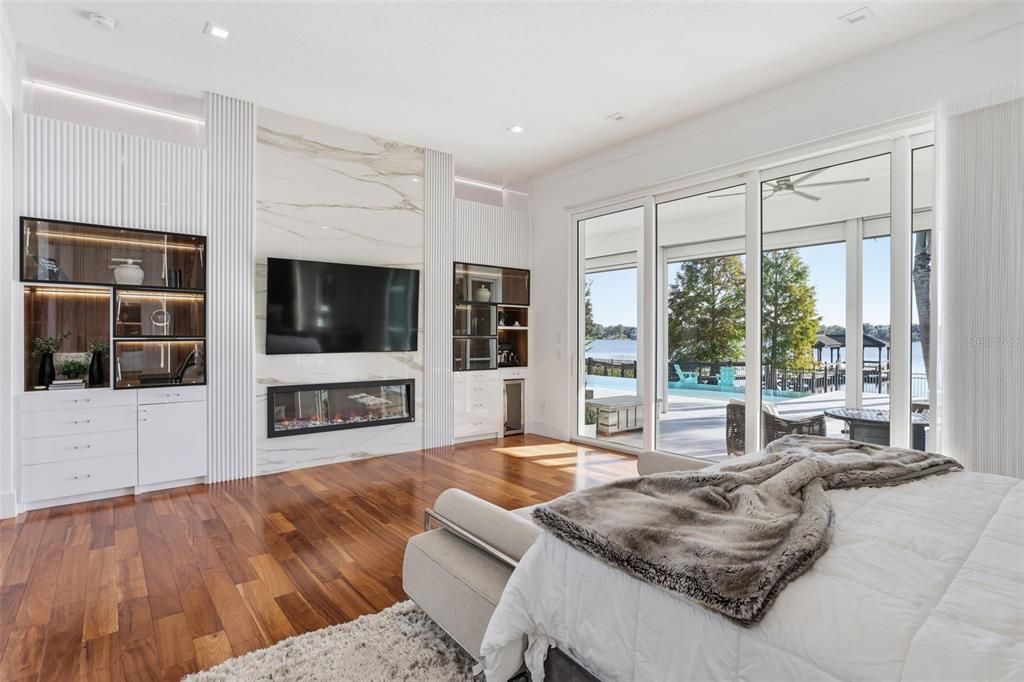 For Sale: $4,950,000 (5 beds, 5 baths, 6188 Square Feet)