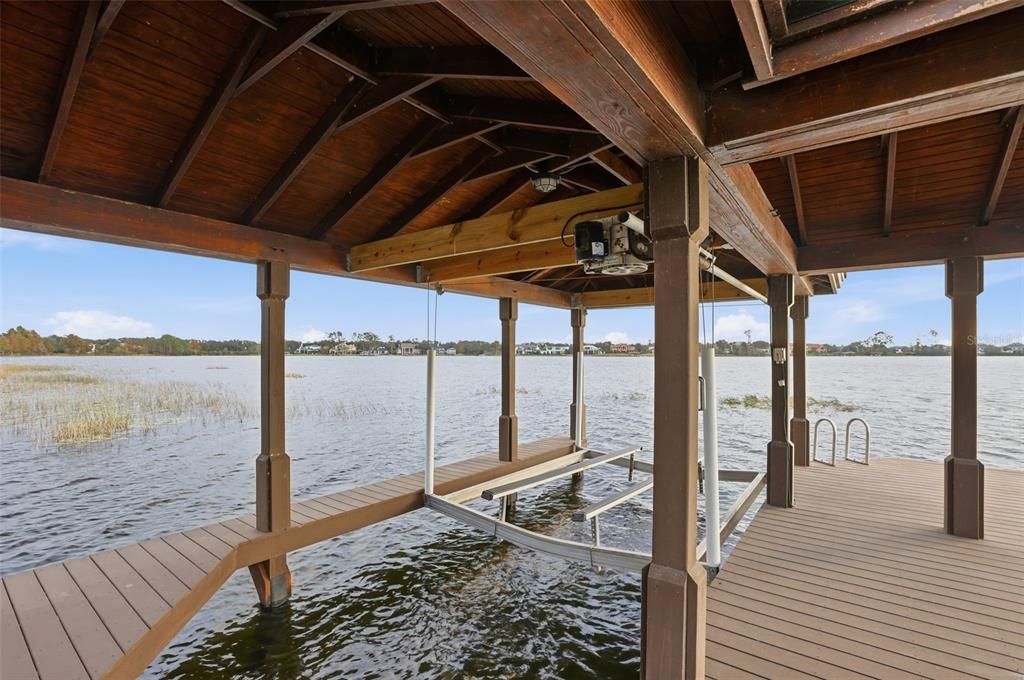 For Sale: $4,950,000 (5 beds, 5 baths, 6188 Square Feet)