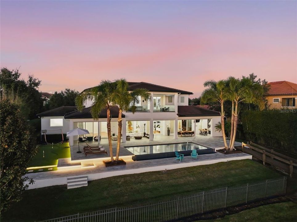 For Sale: $4,950,000 (5 beds, 5 baths, 6188 Square Feet)