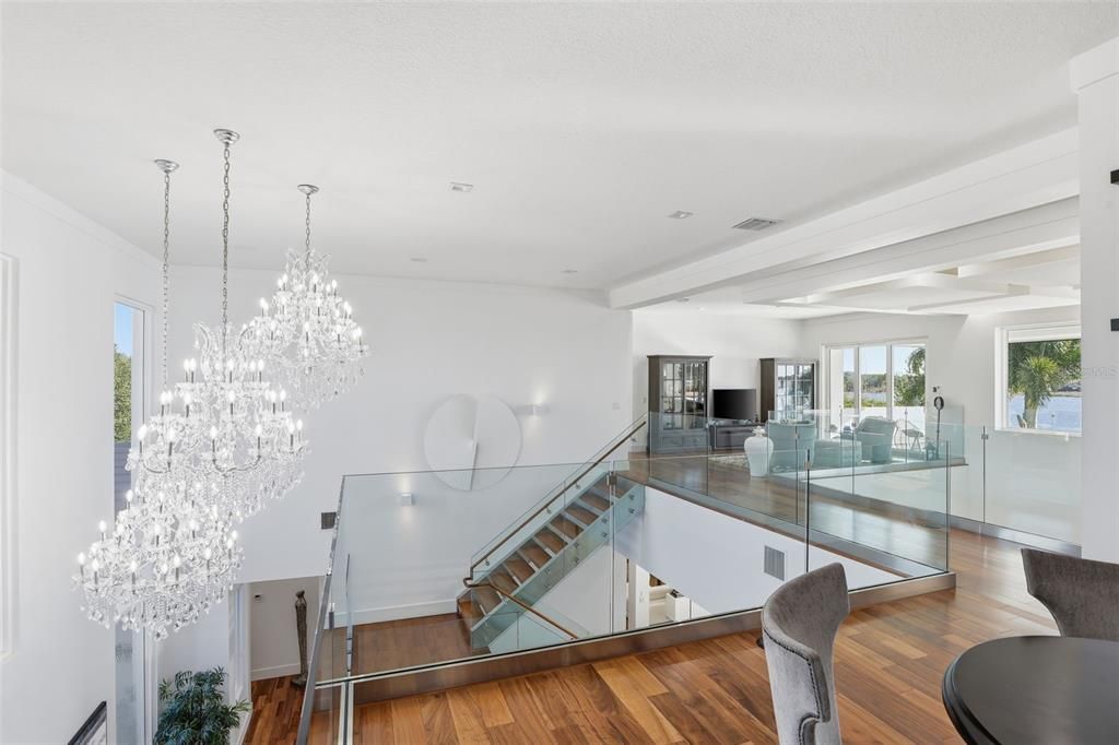 For Sale: $4,950,000 (5 beds, 5 baths, 6188 Square Feet)