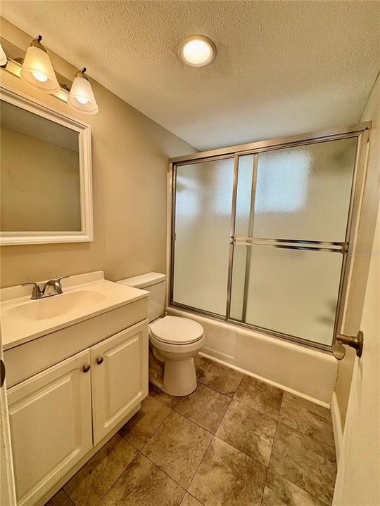 For Sale: $94,500 (1 beds, 1 baths, 576 Square Feet)