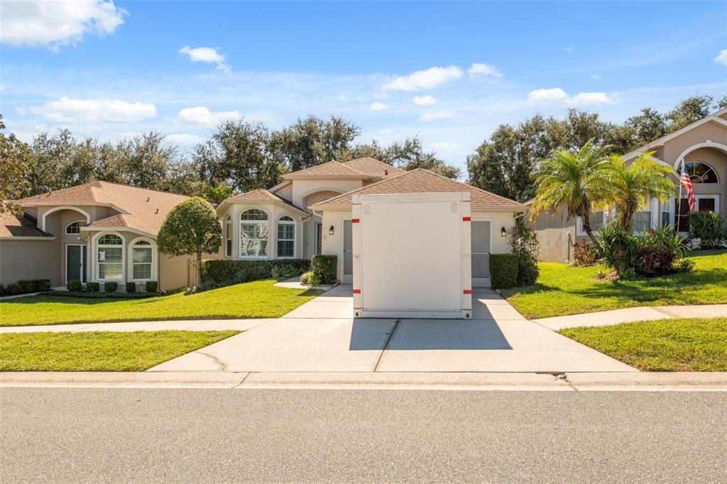 For Sale: $275,000 (3 beds, 2 baths, 1706 Square Feet)