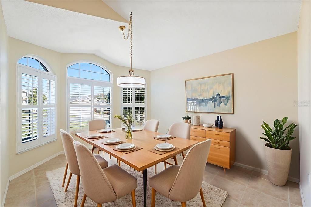 For Sale: $275,000 (3 beds, 2 baths, 1706 Square Feet)