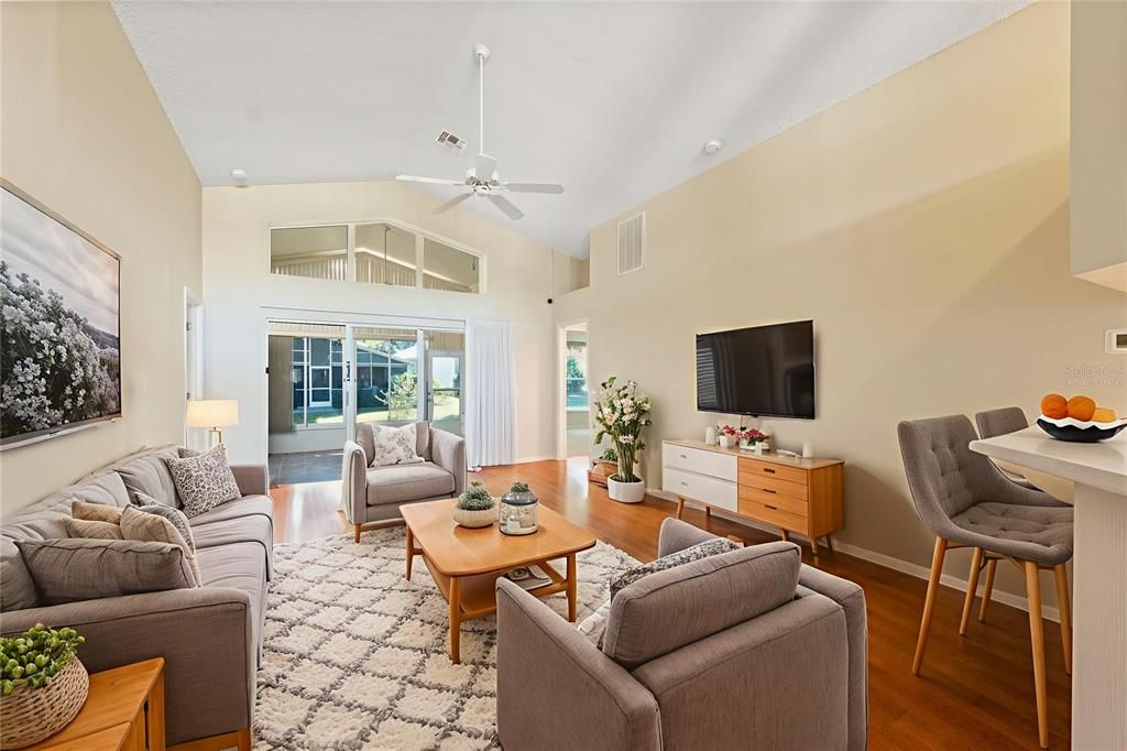 For Sale: $275,000 (3 beds, 2 baths, 1706 Square Feet)