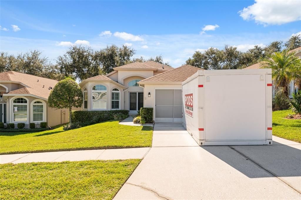 For Sale: $275,000 (3 beds, 2 baths, 1706 Square Feet)