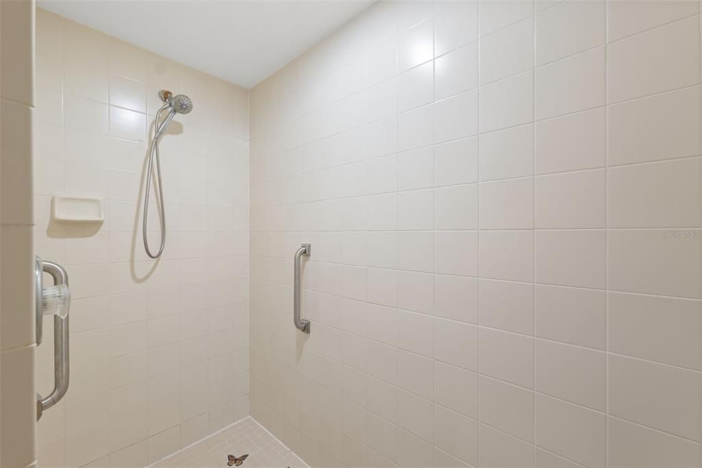 For Sale: $275,000 (3 beds, 2 baths, 1706 Square Feet)