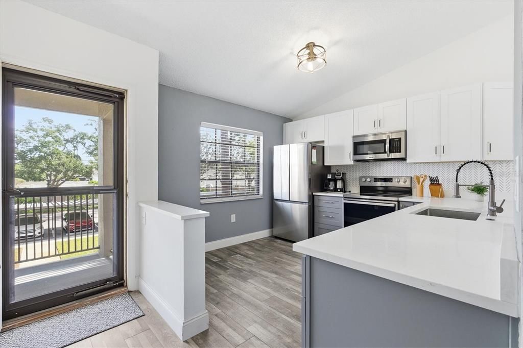 En Venta: $255,000 (2 camas, 2 baños, 1080 Pies cuadrados)