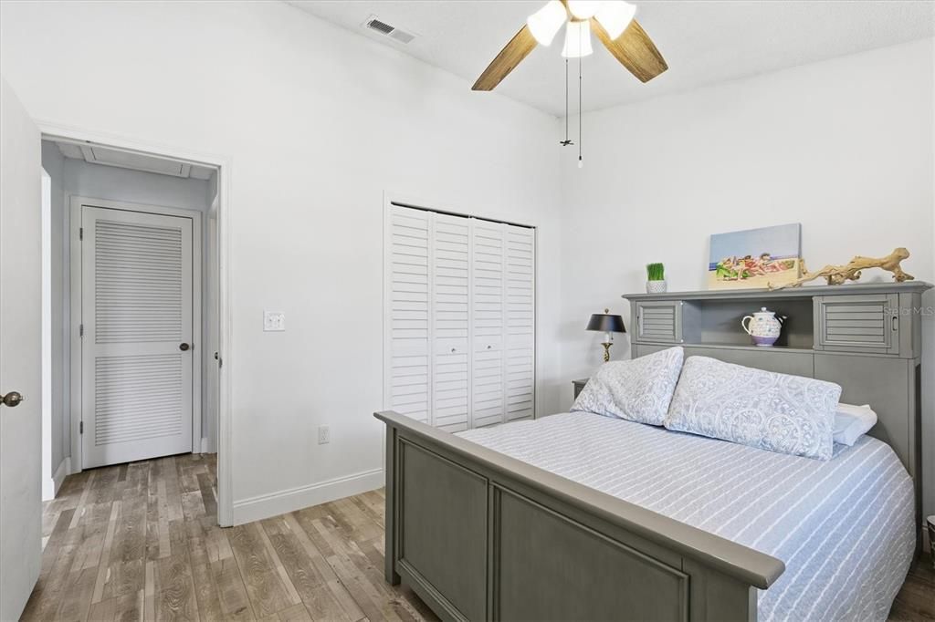 En Venta: $255,000 (2 camas, 2 baños, 1080 Pies cuadrados)