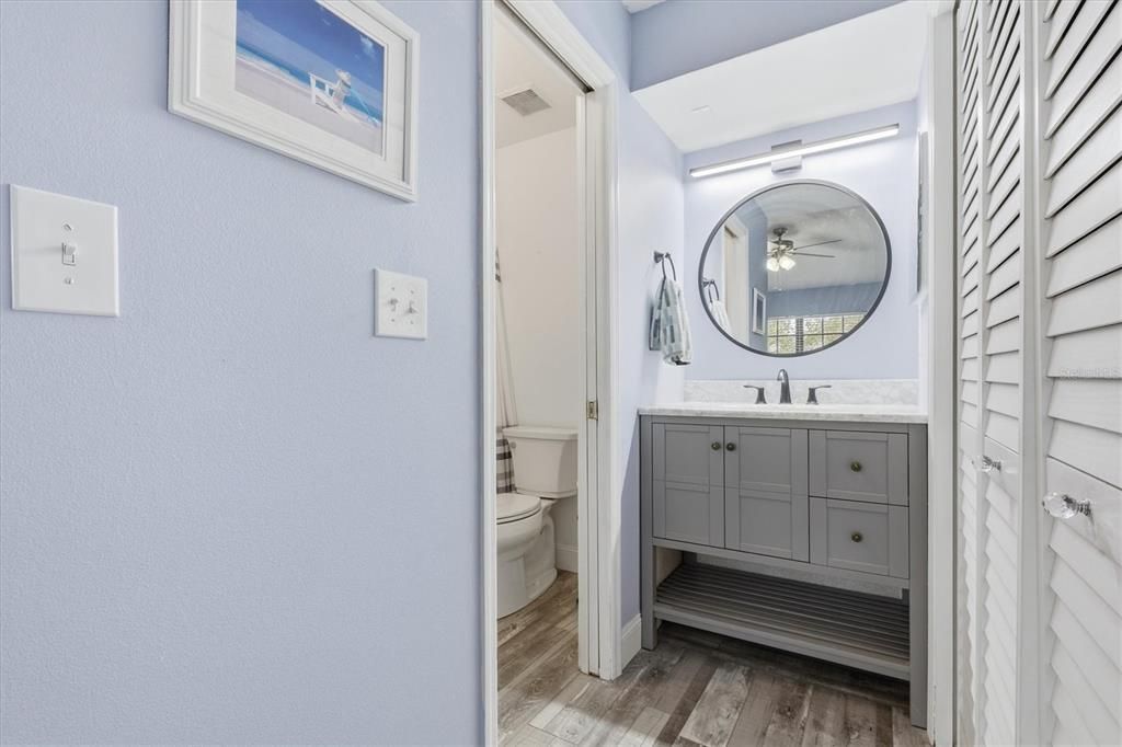 En Venta: $255,000 (2 camas, 2 baños, 1080 Pies cuadrados)