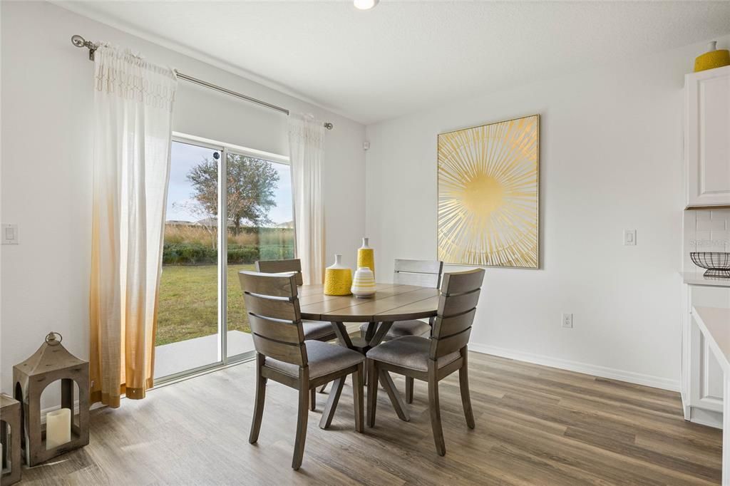 Active With Contract: $529,990 (5 beds, 3 baths, 2601 Square Feet)