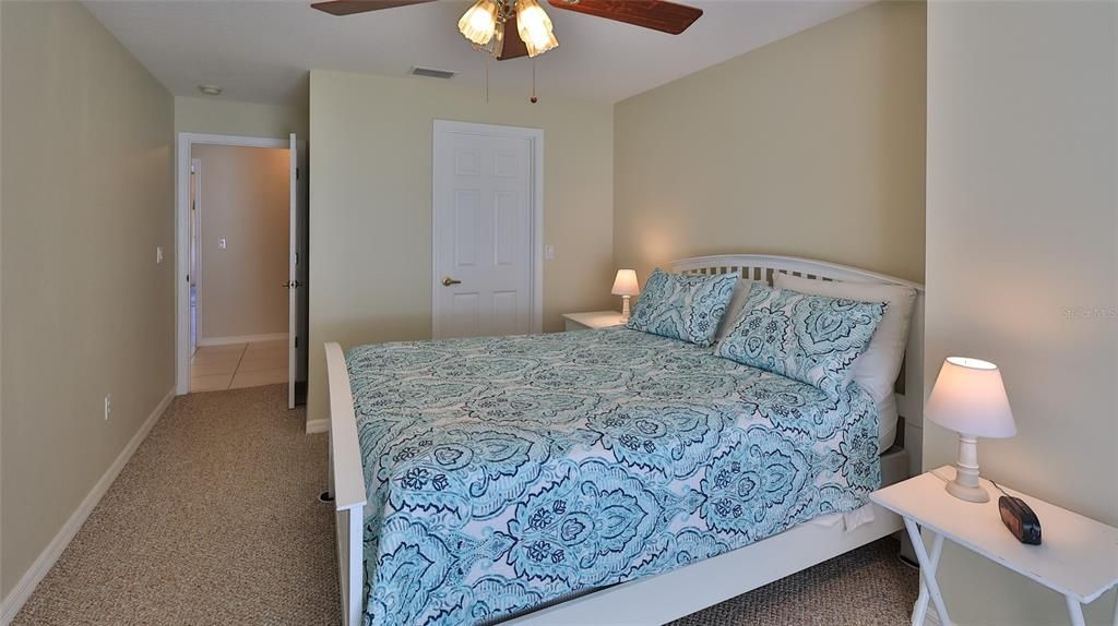 En Venta: $465,000 (3 camas, 2 baños, 2252 Pies cuadrados)