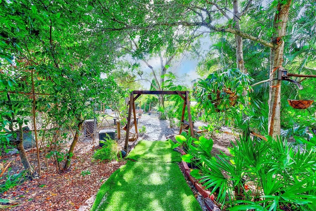 For Sale: $699,900 (3 beds, 2 baths, 2222 Square Feet)