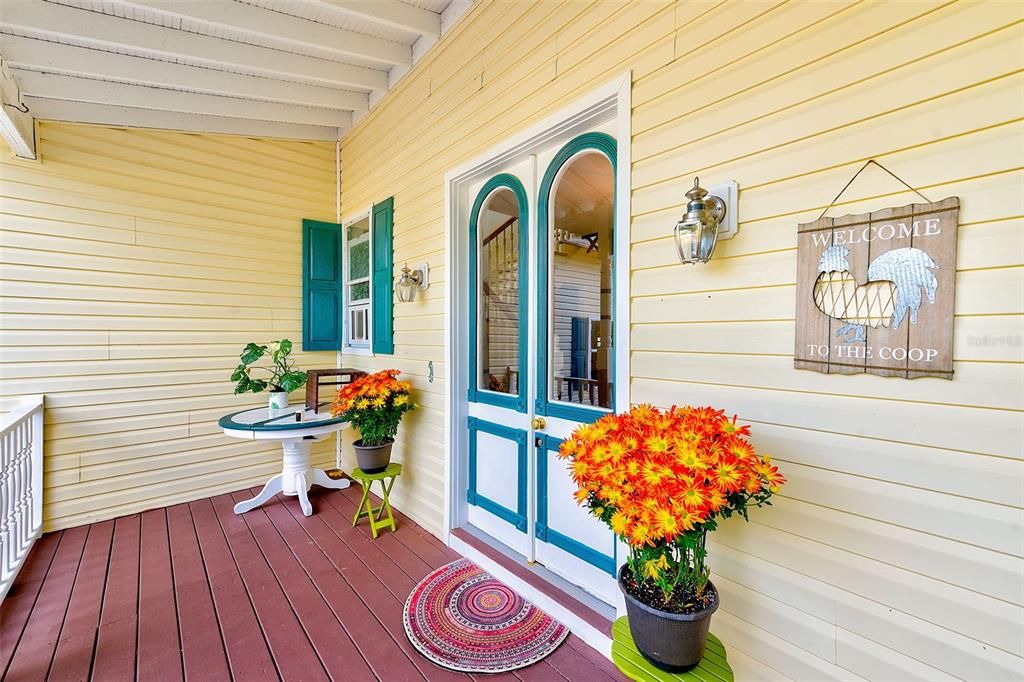 For Sale: $699,900 (3 beds, 2 baths, 2222 Square Feet)