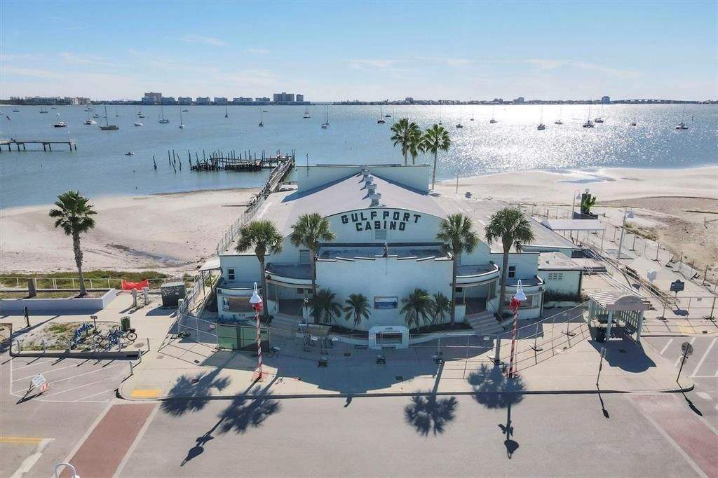 For Sale: $515,000 (2 beds, 2 baths, 1302 Square Feet)